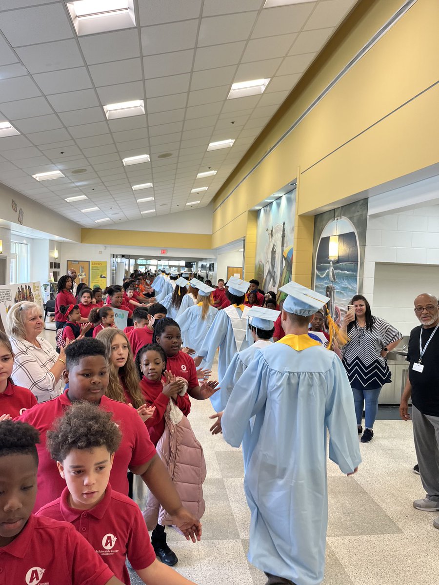 JLauber17's tweet image. Our Dreamers loved having the @FirstColonialHS graduates walk through our @SeatackDream hallways. It was invigorating!! Congratulations to the Class of 2023!
