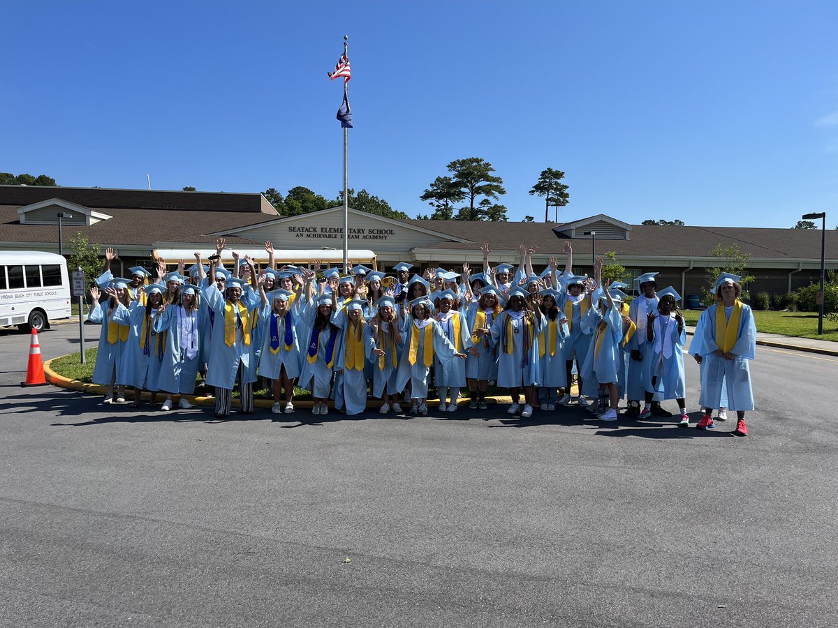 JLauber17's tweet image. Our Dreamers loved having the @FirstColonialHS graduates walk through our @SeatackDream hallways. It was invigorating!! Congratulations to the Class of 2023!