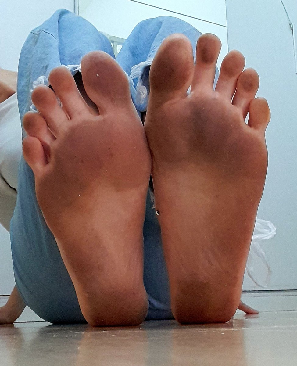 sweetysoftt's tweet photo. Suck my feet clean, you disgusting pig!👅 It's an order! You make me sick with you nasty fetish 🤢👎

#dirtyfeet #filthyfeet #feetlicking #dirtysoles #feetfethish #feetpic #feetqueen #feetfinder #feetcontent https://t.co/qt2RYgJm4g