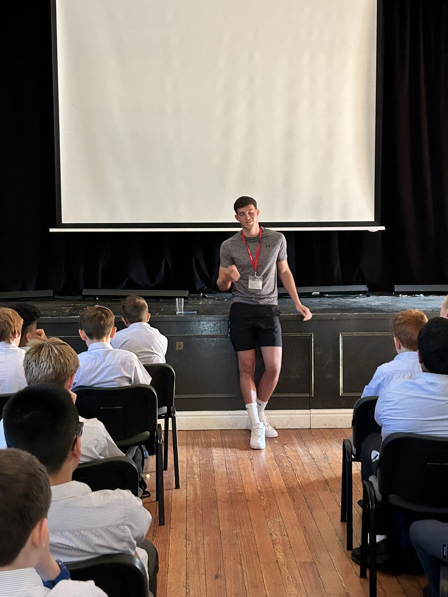 Beechen Cliff School tweet media