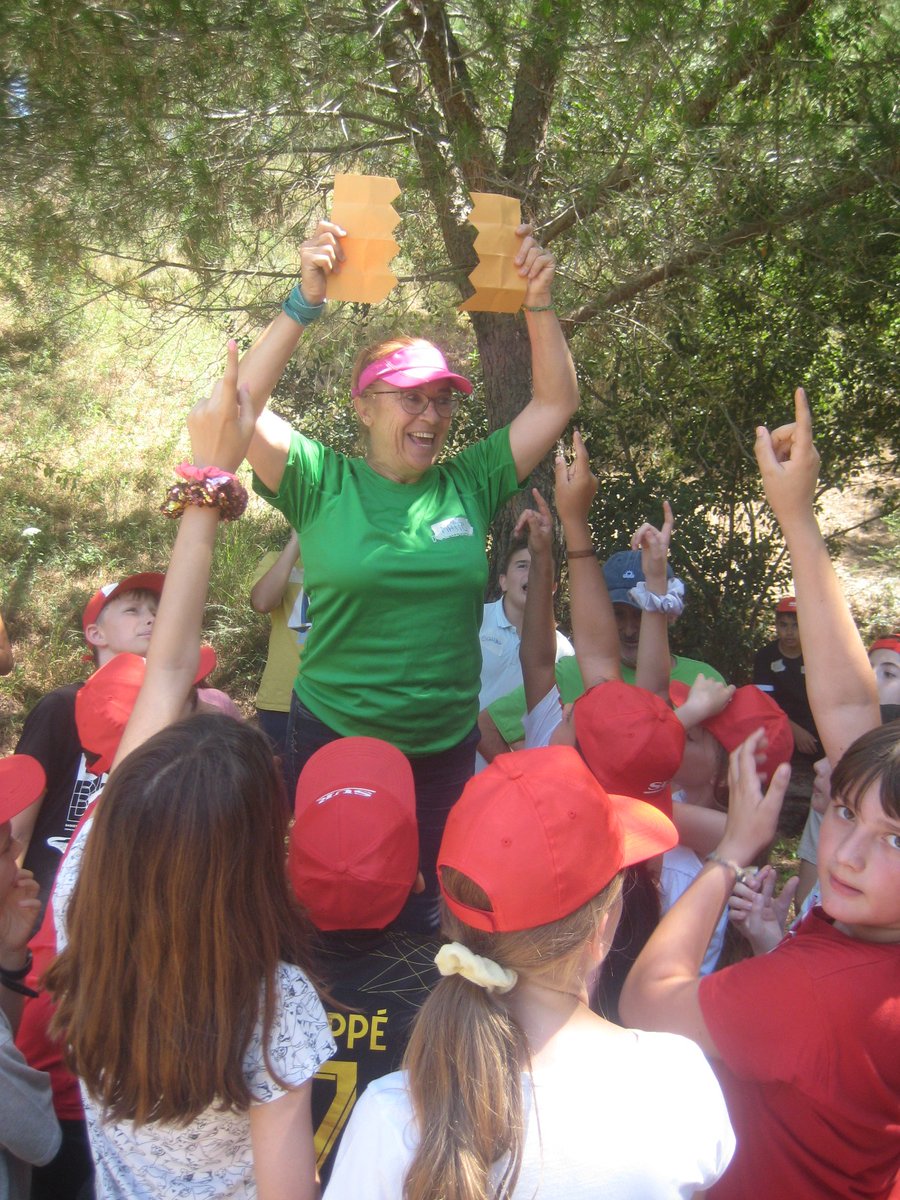 🌍🎉Ayer hemos celebrado el #DiadelMedioambiente en el Arboretum, con los niños del CEIP Isdabe del Mar, donde hemos compartido actividades para concienciar sobre el cuidado del Medioambiente, especialmente del recurso mas vital: el agua.

diariosur.es/marbella/dia-m…