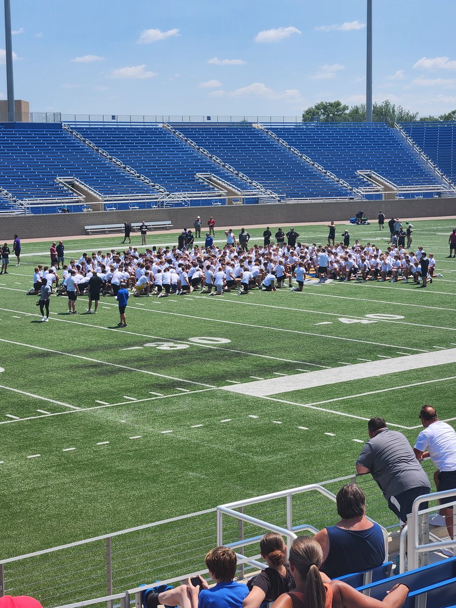Ralphpegues's tweet photo. Thank you @GoJacksFB for having me at camp on Monday! I really appreciate everything I learned from the coaches and players. https://t.co/TISNLrqjhM