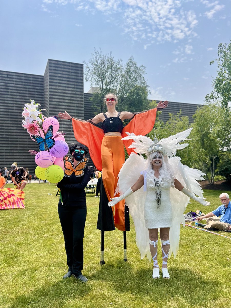 The friendly faces of Parade the Circle 2023 🌈🦋🐈🌺🌙🎈

Thanks again to all that joined in on the fun— we’re already counting down the days until next year!