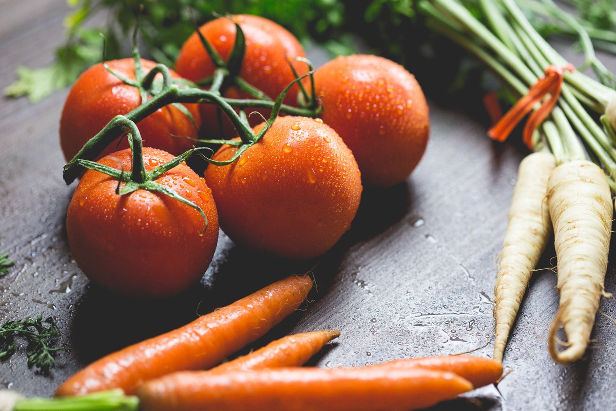 Healthy eating can help improve your mental sharpness, boost your energy levels, and increase your resistance to illness.

👉For more tips, visit the Bury Live Well Service for support in choosing an active life: bit.ly/3NclplL

#HealthyEatingWeek