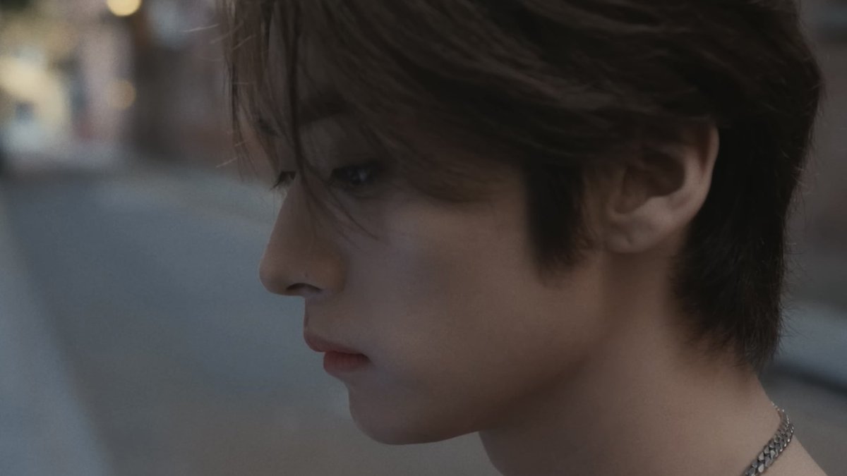 리노 얼굴은 단 한번도 실패한 적 없어..