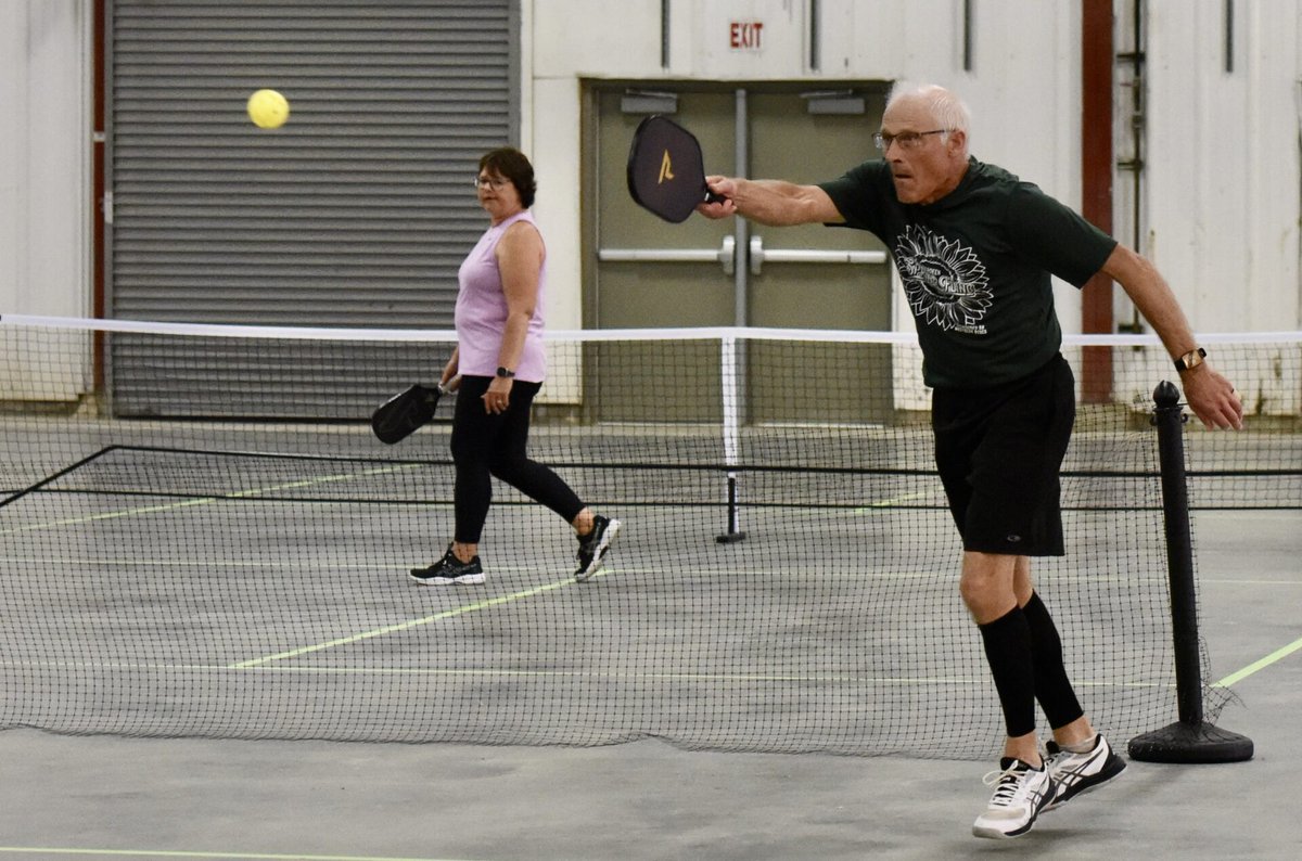 InsideAberdeen's tweet image. Aberdeen's first organized pickleball tournament drew 56 players to the Holum Expo Building at the Brown County Fairgrounds on Saturday, June 10.

Competitors were divided into three categories based on their skill level. Place-winning teams follow.

aberdeeninsider.com/pickle-on-the-…