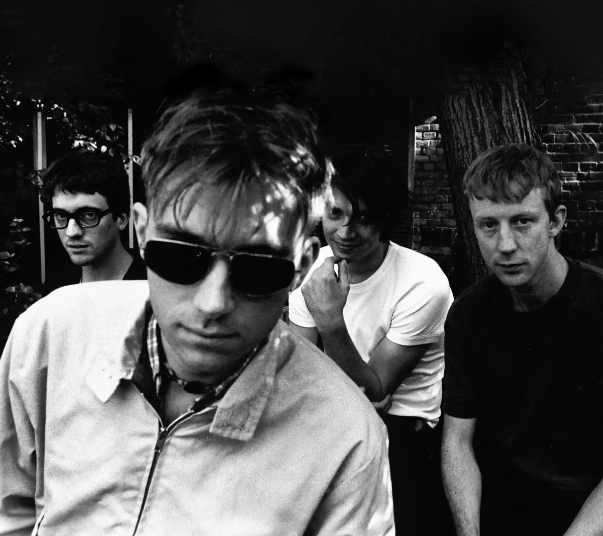 blurofficial's tweet image. blur in Amsterdam 1994. Photo by Paul Bergen.
The band return to Amsterdam on 27th June to play @ZiggoDome. Who’s coming?
🎫 blurlive.nl