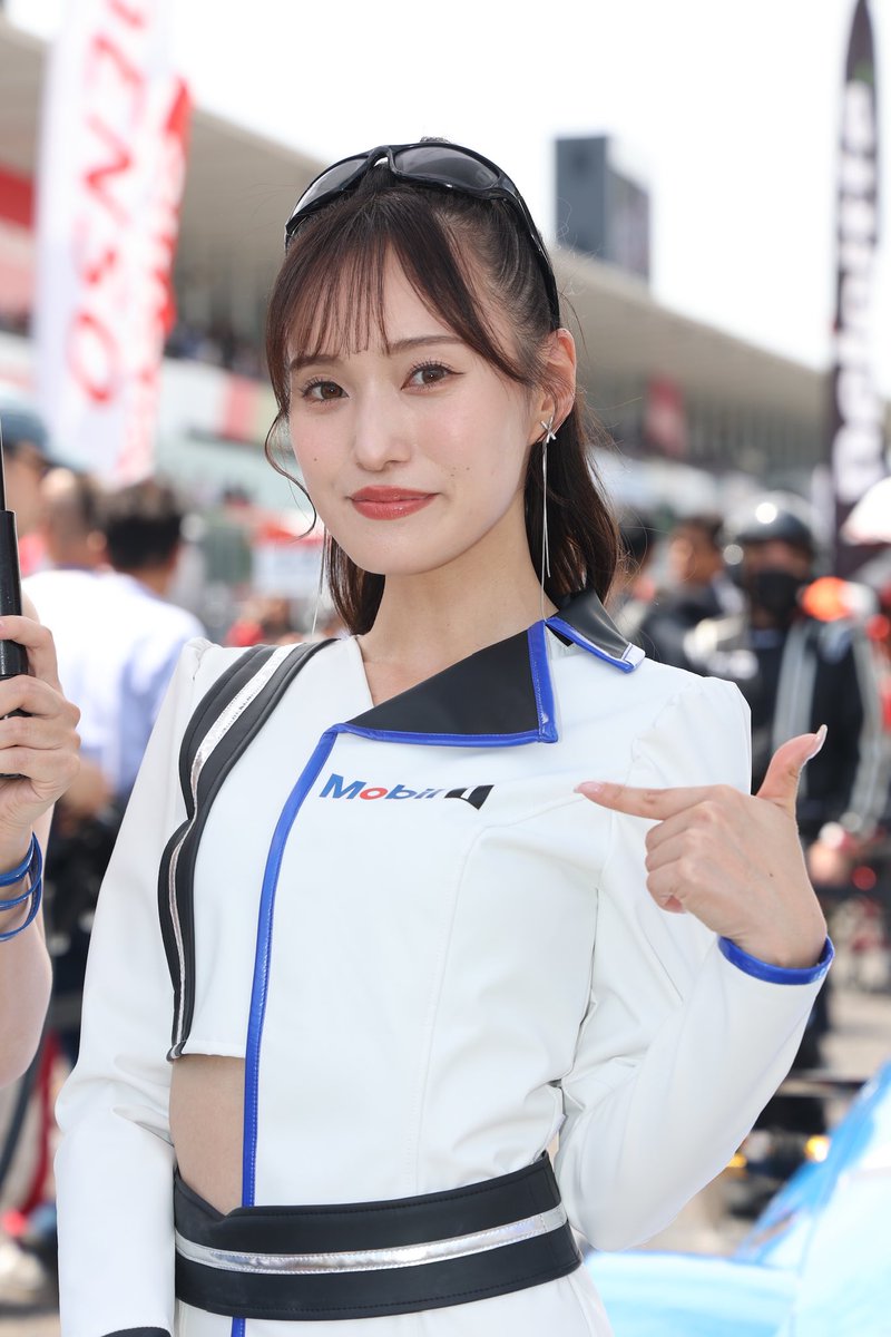 ちゅう吉 on Twitter: &amp;quot;スーパーGT第3戦鈴鹿 スターティンググリッド 引地裕美（@Ala_vanille ）さん #Mobil1 ...