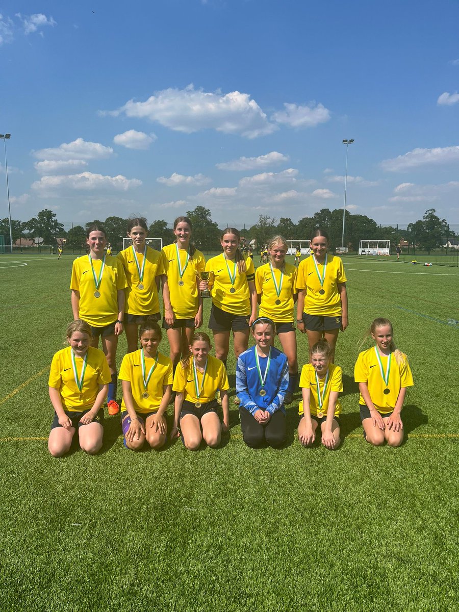 PiggottPE's tweet photo. 🚨U13 County Cup Winners🚨
What a game! Piggott came out victorious after going into extra time. An amazing team performance against a strong Kennet team. Another one for the trophy cabinet 🏆 Bea ⚽️⚽️ Lola ⚽️ Caitlin ⚽️ https://t.co/P1416JE8gR