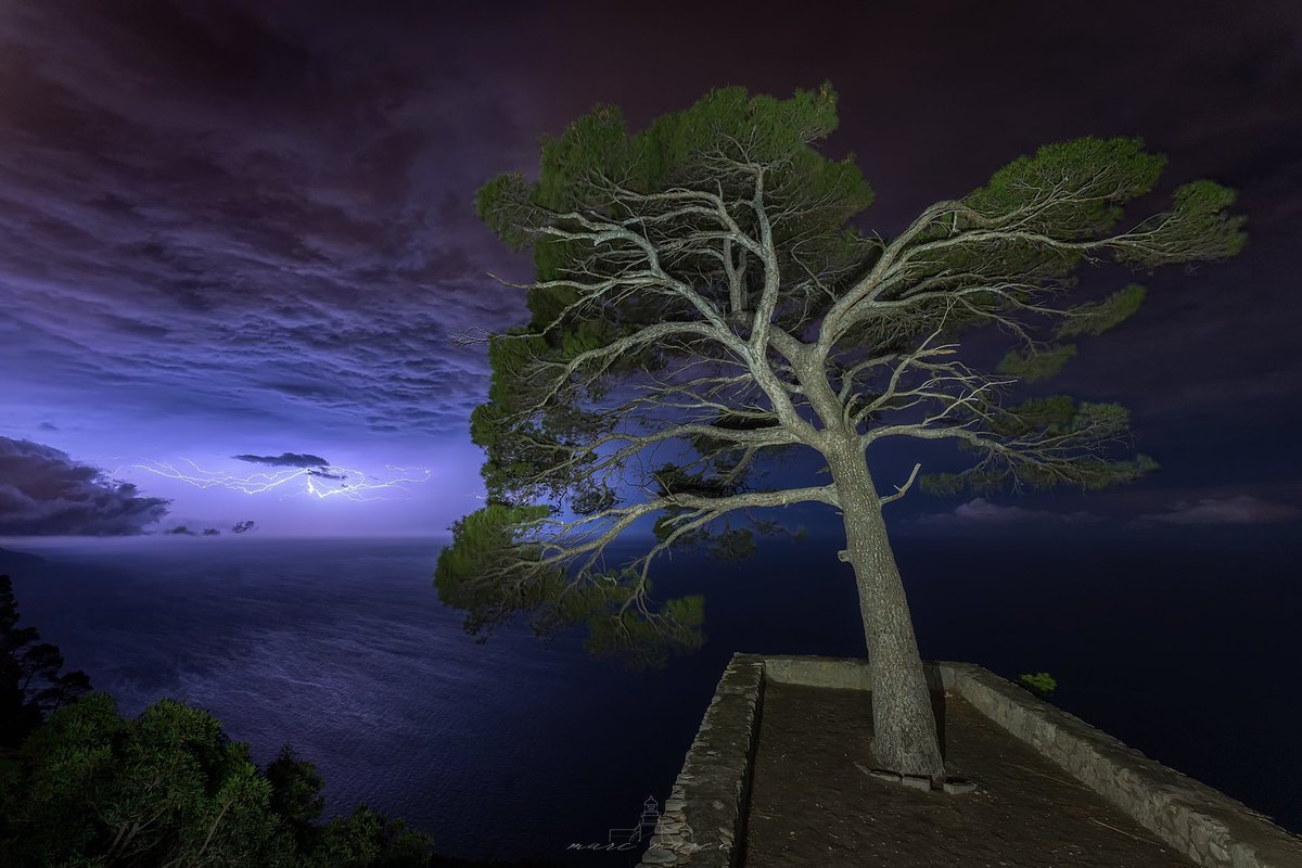 MarcMarcoPhoto's tweet photo. Mirador des Pi Storm

Instagram: @marcmarcophotography https://t.co/X01Uttm88D
