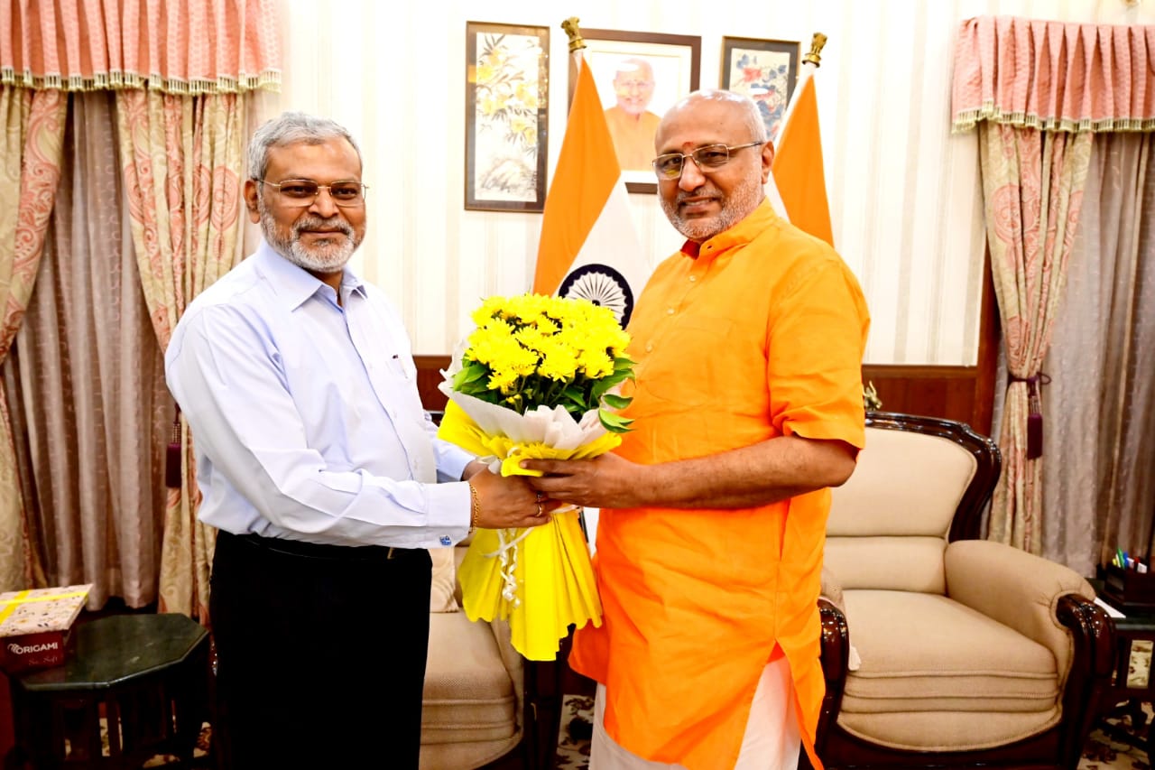 राज्यपाल CP राधाकृष्णन से मिले झारखंड हाई कोर्ट के चीफ जस्टिस Chief Justice of Jharkhand High Court met Governor CP Radhakrishnan
