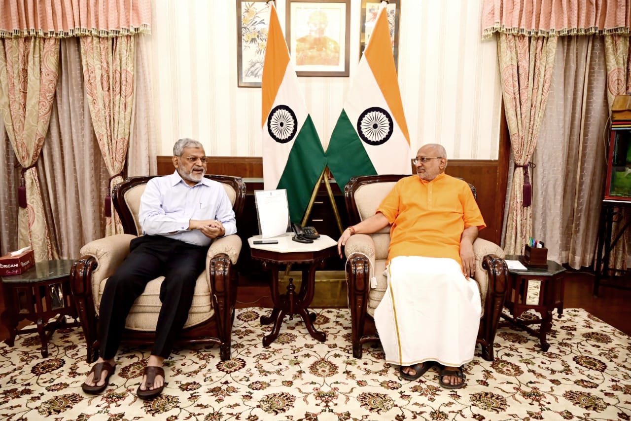 राज्यपाल CP राधाकृष्णन से मिले झारखंड हाई कोर्ट के चीफ जस्टिस Chief Justice of Jharkhand High Court met Governor CP Radhakrishnan