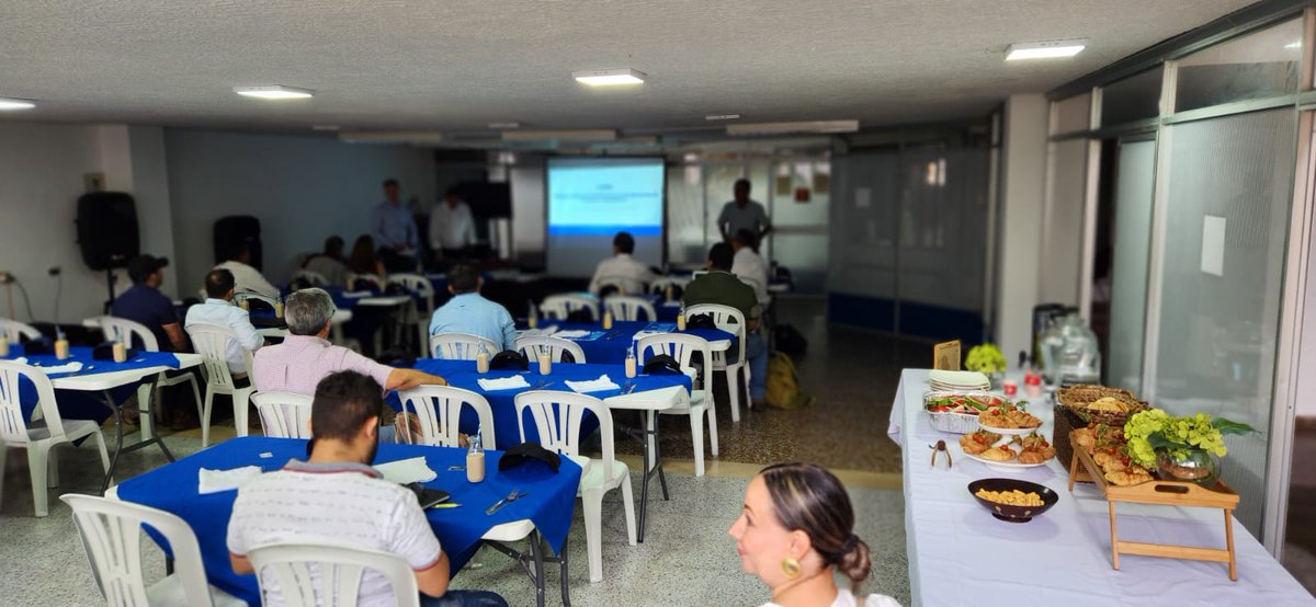 STI890700's tweet photo. Retomando nuestras capacitaciones STI....
Capacitación: Reforzamiento Estructural... #MAPEI @mapeicolombia https://t.co/iy0L5mczRw