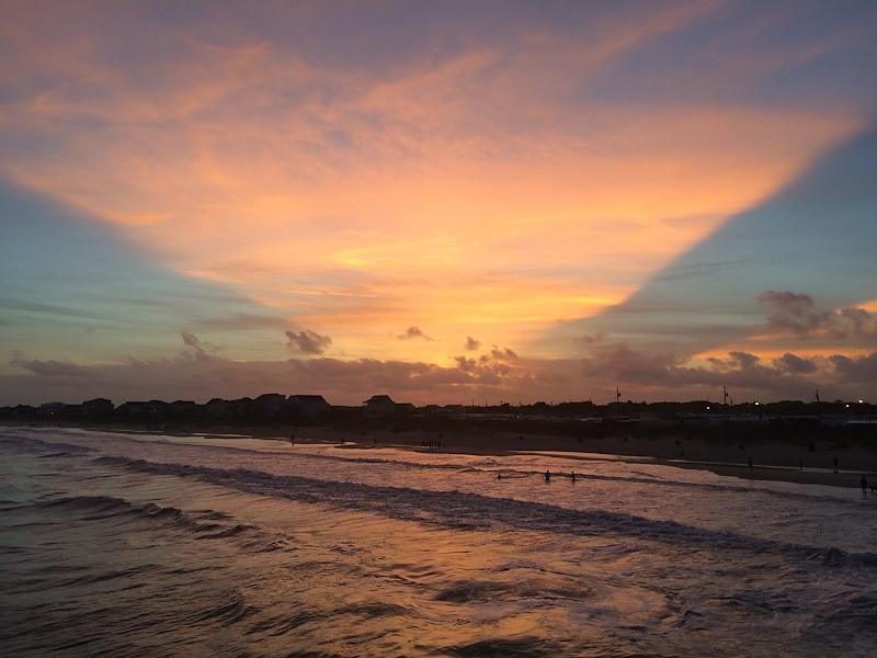 Jonesie_JMP's tweet photo. I’m a finalist in Margaritaville Hotels and Resorts' Story Contest. Help me rally votes: https://t.co/tMIlLyFlFN @Margaritaville https://t.co/diTjuvAqfq