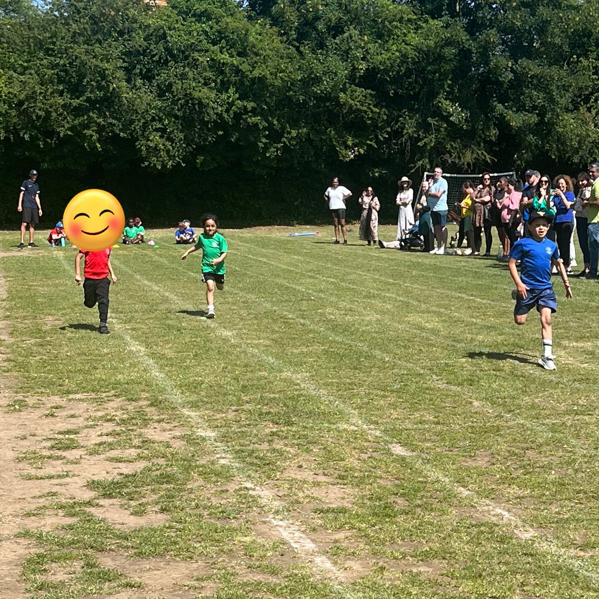 MissSpenceBF's tweet photo. Sports day!
@HeadBeechfield @BFS_Watford @MissDaniel_BF @MissLappageBF https://t.co/1LRUtZ4pWW