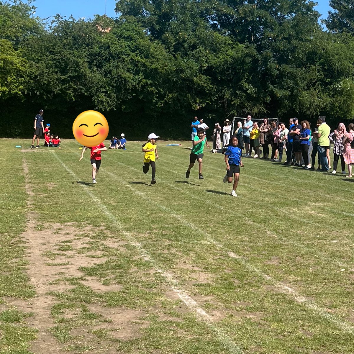 MissSpenceBF's tweet photo. Sports day!
@HeadBeechfield @BFS_Watford @MissDaniel_BF @MissLappageBF https://t.co/1LRUtZ4pWW