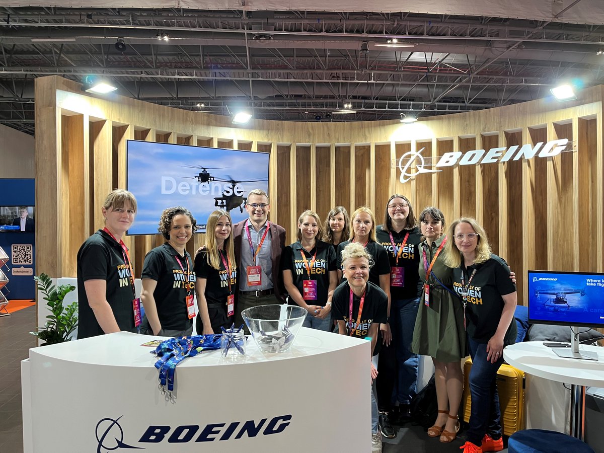 #TeamBoeing takes on #Perspektywy2023!

Held in Warsaw, this event is the biggest conference and career fair for women in tech in Europe. Honorata Hencel and Sylwia Wnuczko represented Boeing as career mentors, sharing their expertise with the next generation of women in tech.