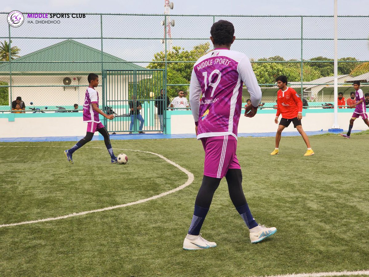 Middle Sports Club tweet media