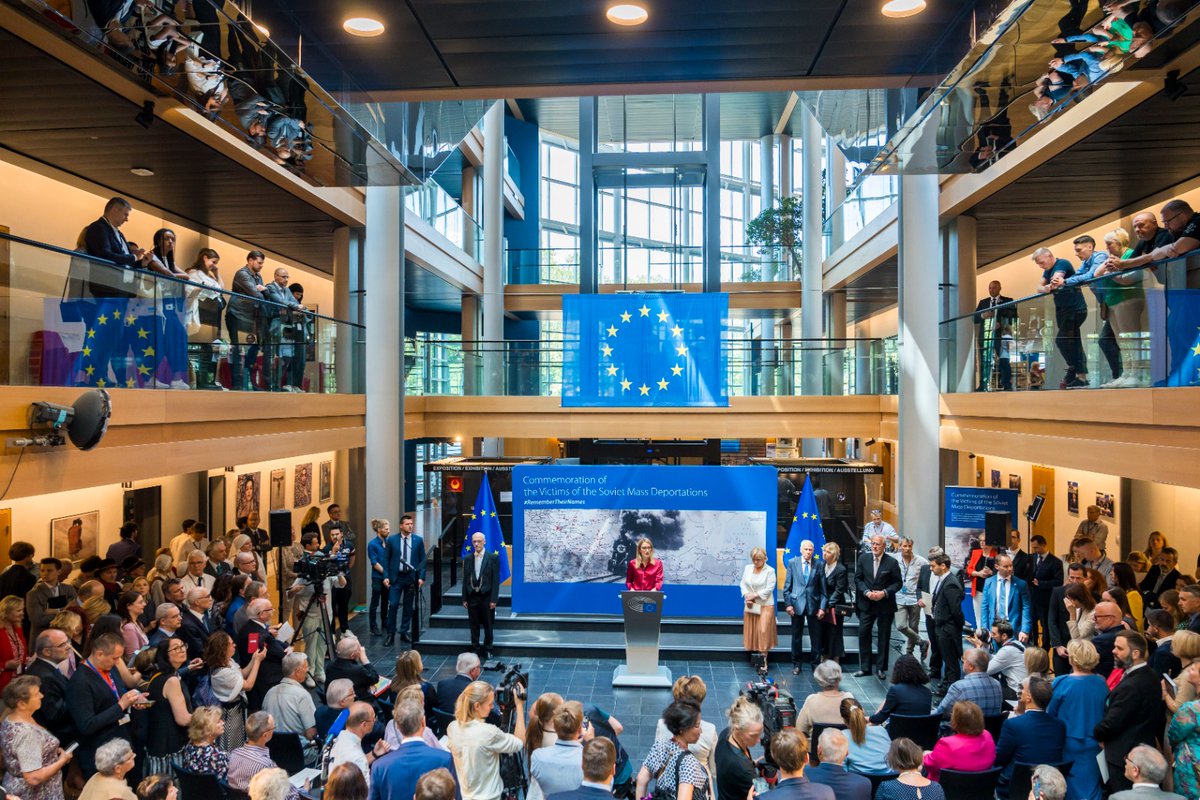 EP_President's tweet photo. We must remember the lessons of history and ensure they are never repeated.

Today @Europarl_EN honours the victims of the mass deportations to the Soviet Union starting in Baltic States 82 years ago.

#RememberTheirNames https://t.co/rmFxcRjntd