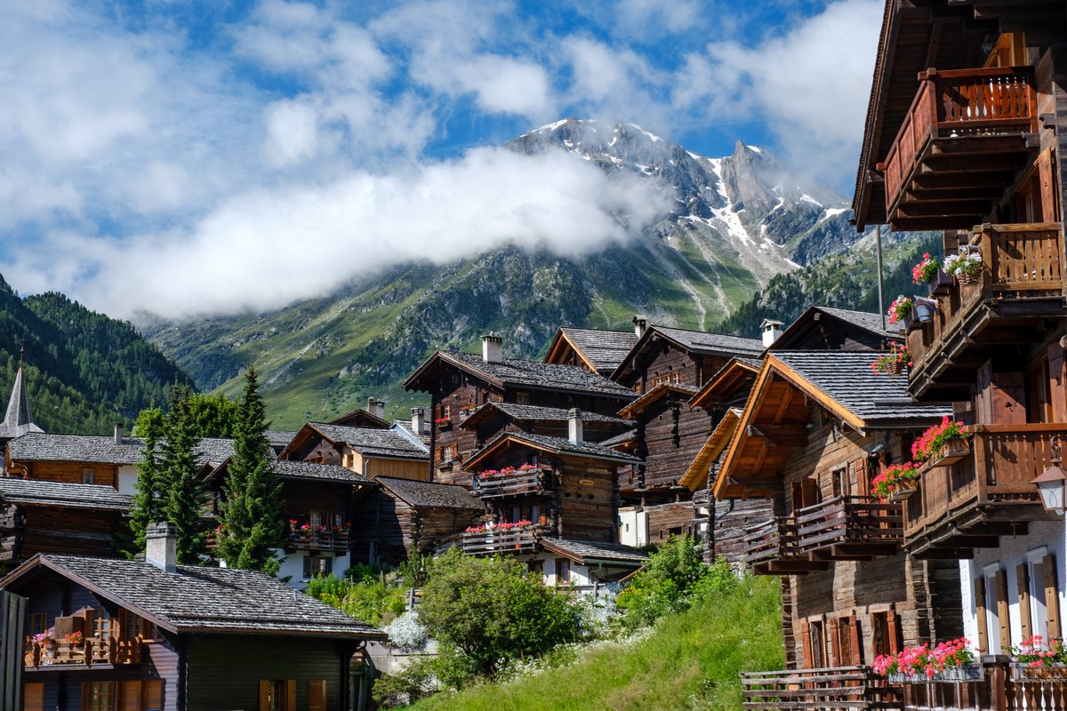 galileoprotocol's tweet photo. Galileo's Move to Switzerland: Embracing Web3 in the Land of Innovation! 🇨🇭

Switzerland's innovation-friendly environment and commitment to privacy make it the perfect destination for Galileo Protocol's Web3 journey. https://t.co/FlUSNm11fZ