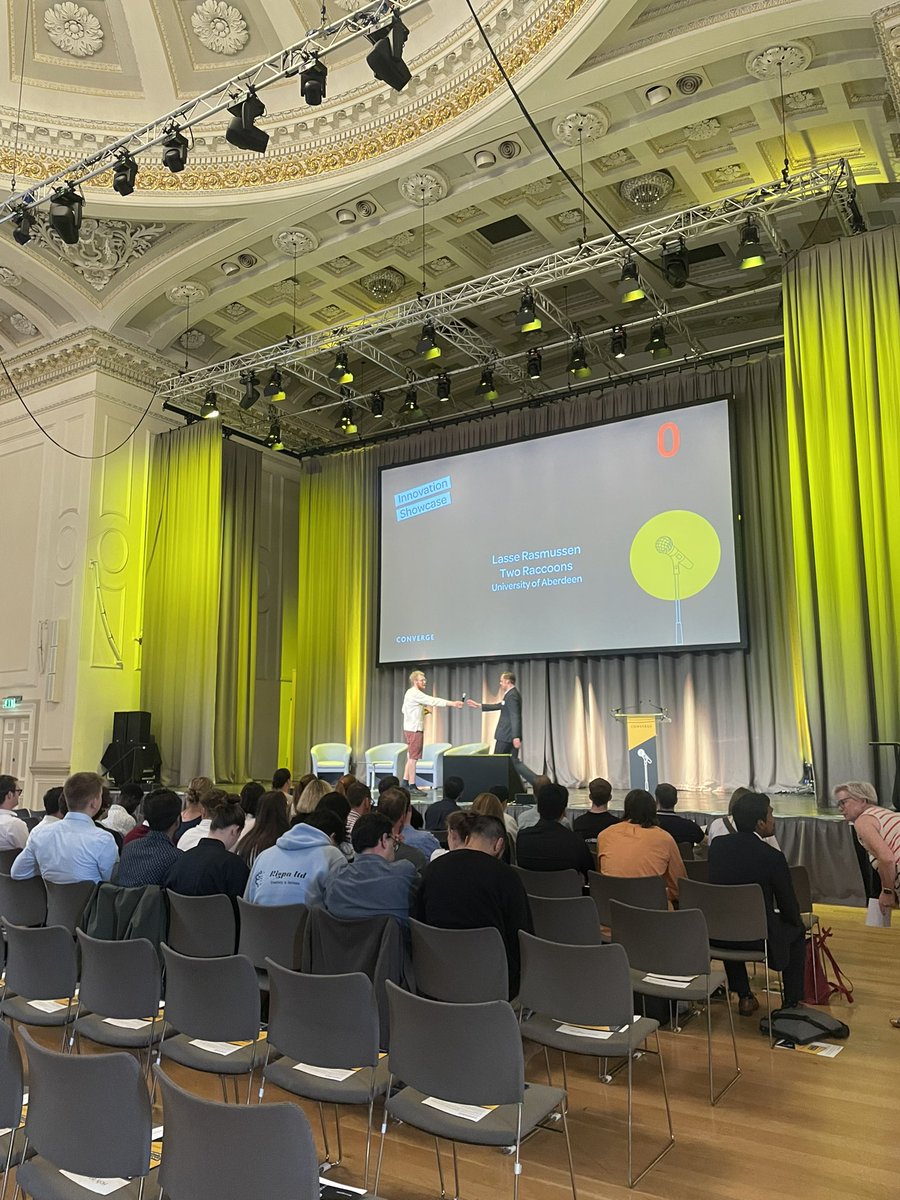 Pitch rehearsals are go ahead of the <a href="/ConvergeC/">Converge</a>  Innovation Showcase event tonight! What is it they about the 6 P’s again? Good luck everyone! 🤞🏼#Converge2023