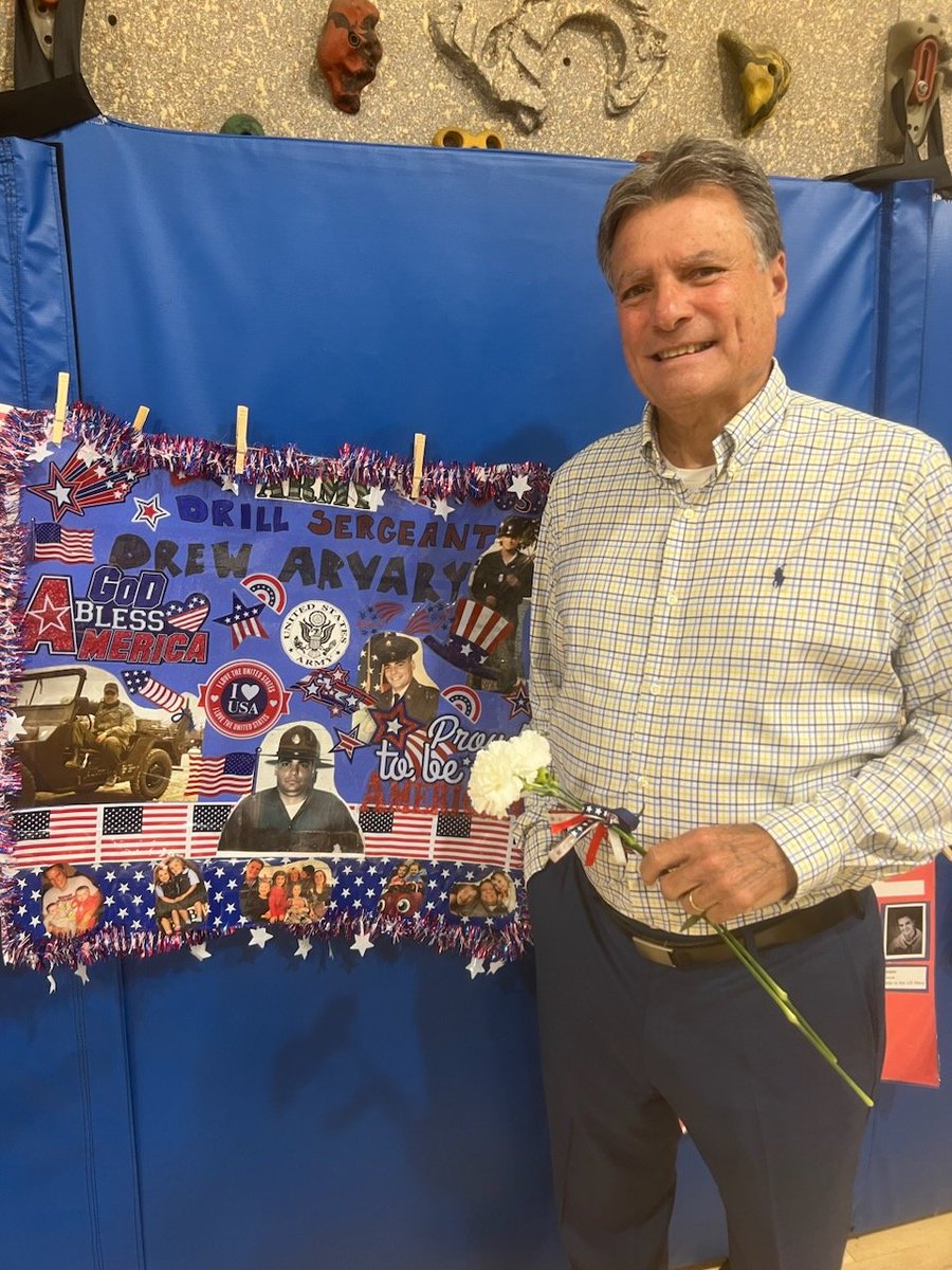 #USArmy pop tungsten HArd.. 76 yrs olD w abs neVer misseD a workouT. ..at one of my weddings pop says to me, "whO the FK misses a belT loOp" .. always puShinG me to Be harder and Better and to ALWAYS gET uP!!