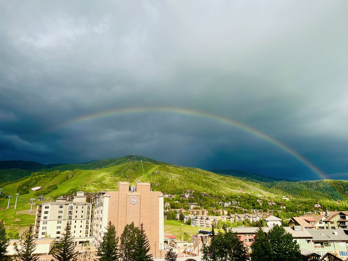 Jewell_Lab's tweet photo. Protein Kinase Meeting in Steamboat Springs π ! Great meeting @bradylabupenn @FASEBorg https://t.co/LQoCG52zIM