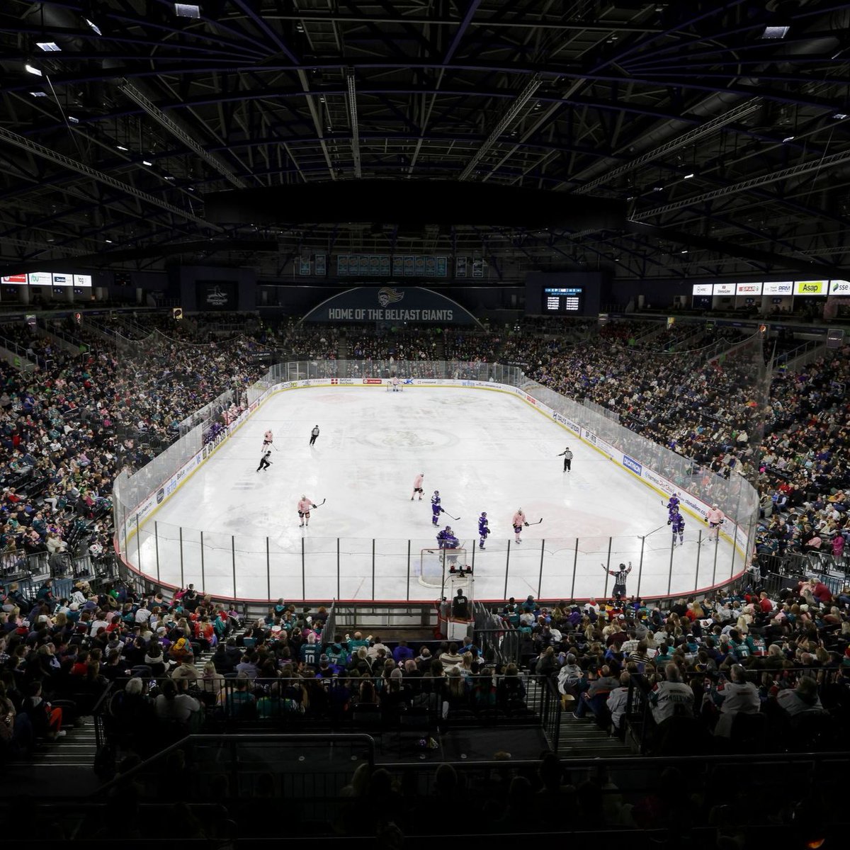 📣 From the start of the 2023/24 season, the Stena Line Belfast Giants will be changing the pricing structure for disabled fans to offer an Essential Companion ticket (if required) at no additional cost.

ℹ️ More info here: bit.ly/Essential-Comp…

#WeAreGiants #GiantsTogether