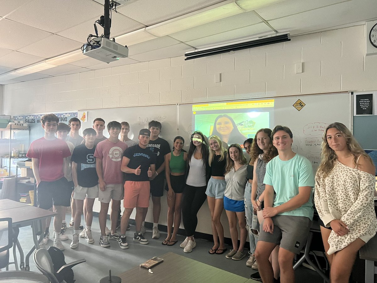 Mrs. Dietz’s entrepreneurship students met with local Philly business woman, @briellecamiolo who owns a beauty service business @deityphiladelphia, and sells real estate @briellecamiolorealtor. Thank you Brielle!!!