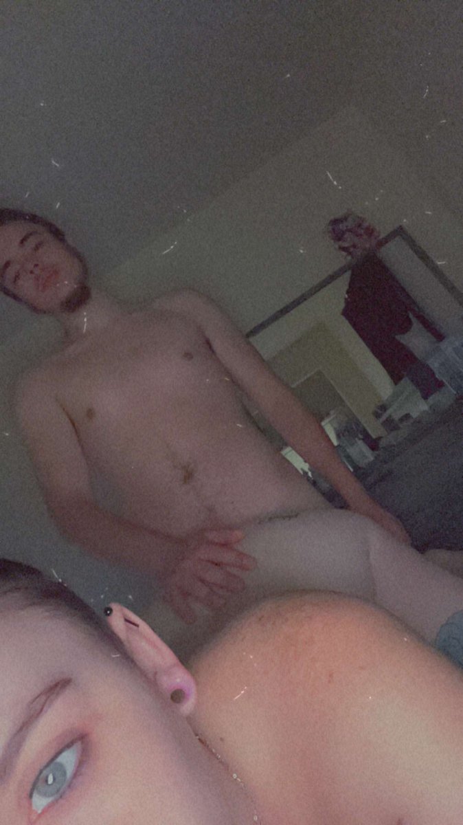 WilGreene2's tweet photo. Cum watch us get freaky😈 https://t.co/I2LMlpchB2