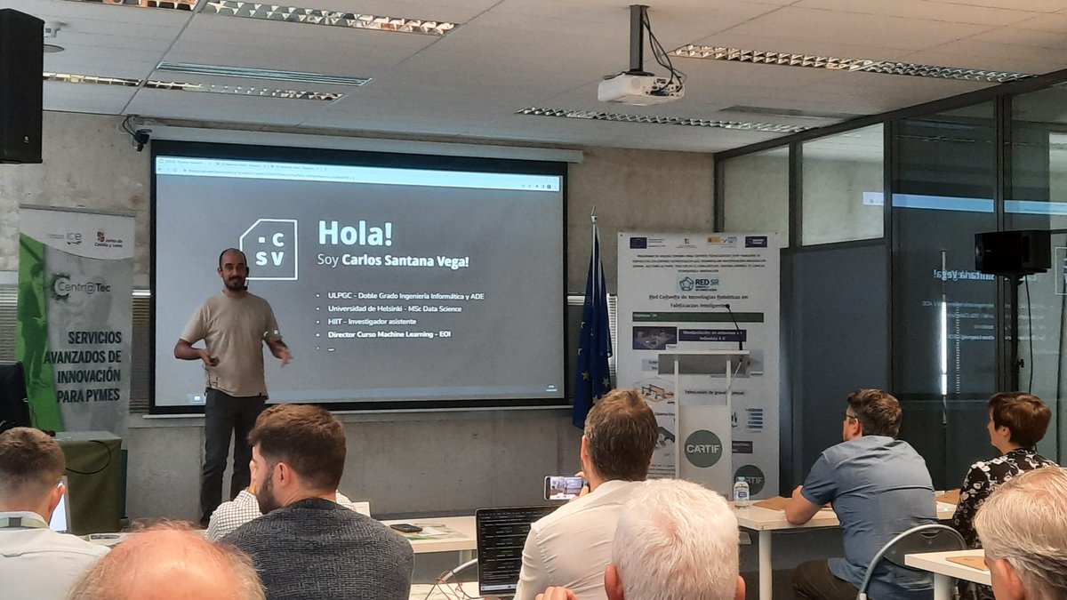 CARTIFCT's tweet photo. Hoy nos acompaña el youtuber @DotCSV en la jornada #CENTRATEC sobre #robóticacolaborativa para hablarnos de las actuales capacidades de la #IAgenerativa y de lo que está por venir en el sector https://t.co/I4zMt7lnTC
