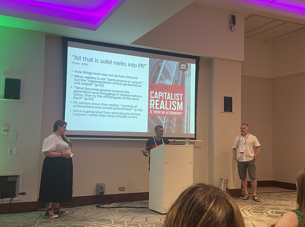 BIG_SPD's tweet photo. 'Are you lying comfortably' getting delegates to look deep into themselves their practices/processes/lies. Also looking at the quality of MHtraining student engagement &amp; theory practice gaps. What can we do to get better?@dan_warrender @HoppyPelican @Keirwales 
#BIGSPD23 https://t.co/mAhnZlZ7Sv