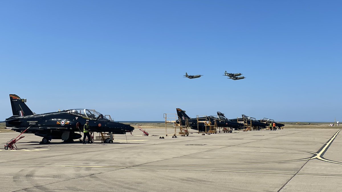 #goodbyehercules from all @RAF_Valley and @XXVSqn #anglesey