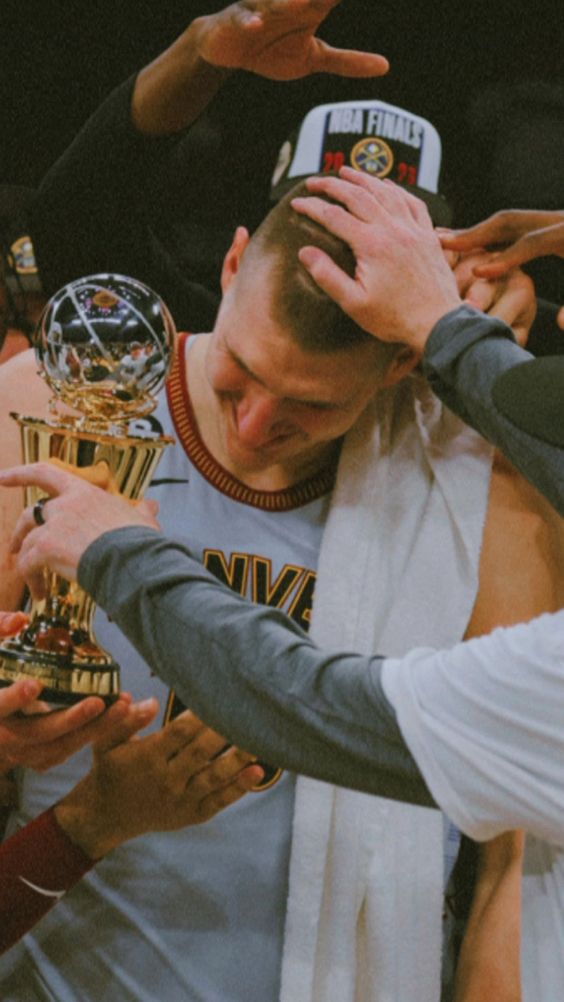 doobassod1's tweet photo. ดีใจกับ นิโกลา โยคิช หรือ Nikola Jokić
ดูบาสสดๆได้ที่ : ดูบาสสด https://t.co/bKP59Azxt2
ดูบาสสดทุกวันได้ที่: https://t.co/QrqUbjRvM3
#ดูบาสสด #ดูบาสสดวันนี้ #ไลฟ์บาสสด #ไลฟ์สดบาส #บาสสดวันนี้ #บาสสด #ดูบาส https://t.co/rw35nHlHxG