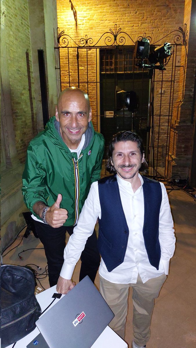 giakymattioli's tweet photo. @fains stasera ci rivediamo... ma stavolta sarò accompagnatore degli ospiti sportivi di stasera... inizia pure a stalkerarmi 😉😉😉 https://t.co/Twk9BzMLMn