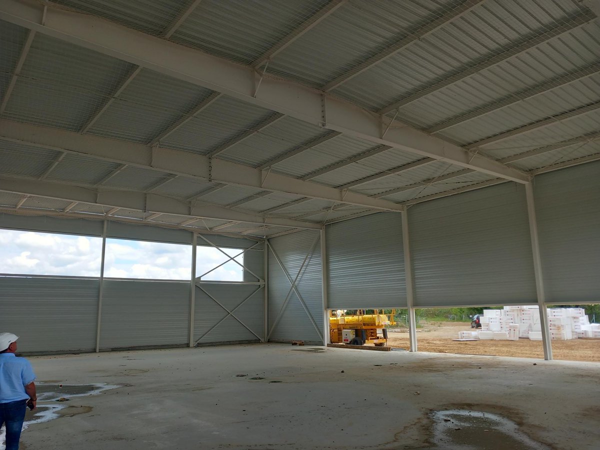 PompiersHerault's tweet photo. #Travaux|| Du côté de #Gignac le #CEIFOR prend forme Les bâtiments sortent de terre &amp; laissent apparaître ce que sera dans quelques mois ce centre interdépartemental de #Formation de dernière génération https://t.co/bbZbCfqxk8