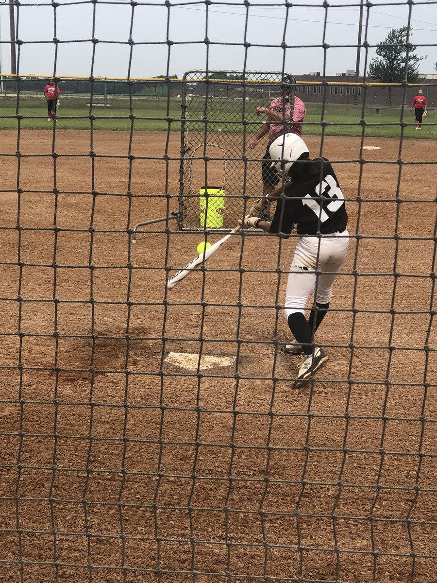 NCDAWGSSoftball's tweet photo. Camp day one was 🔥Go Dawg!! #Dawgs #camping https://t.co/DSlEBkzj4Q