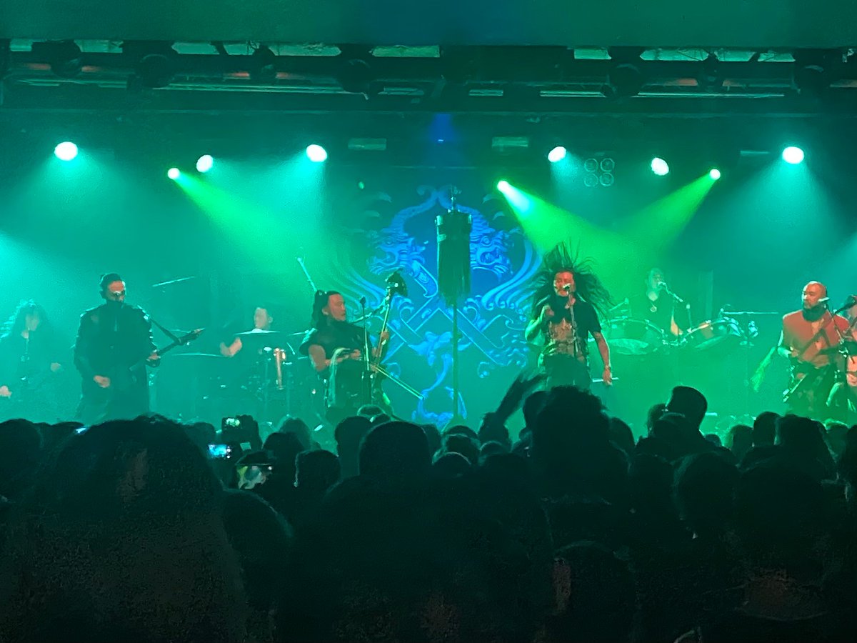 ChloeFibonacci's tweet image. Gigs used to be my life force (many metalheads might also attest) but since A we’ve not been able to get out the house on our own. Until last night that is… 😁

@TutorSinead can I get in early for #FABfridayFM and request Yuve Yuve Yu by the HU please? 😘