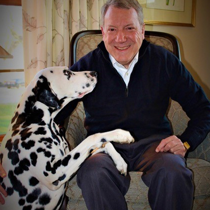 NEW WAYS TO FIND &amp; TREAT CANINE CANCER ➡️ link.chtbl.com/caninecancer

Dr. Charles Garvin from the AKC Canine Health Foundation discusses grants they have funded for studies of innovative new ways to detect and treat canine cancer.