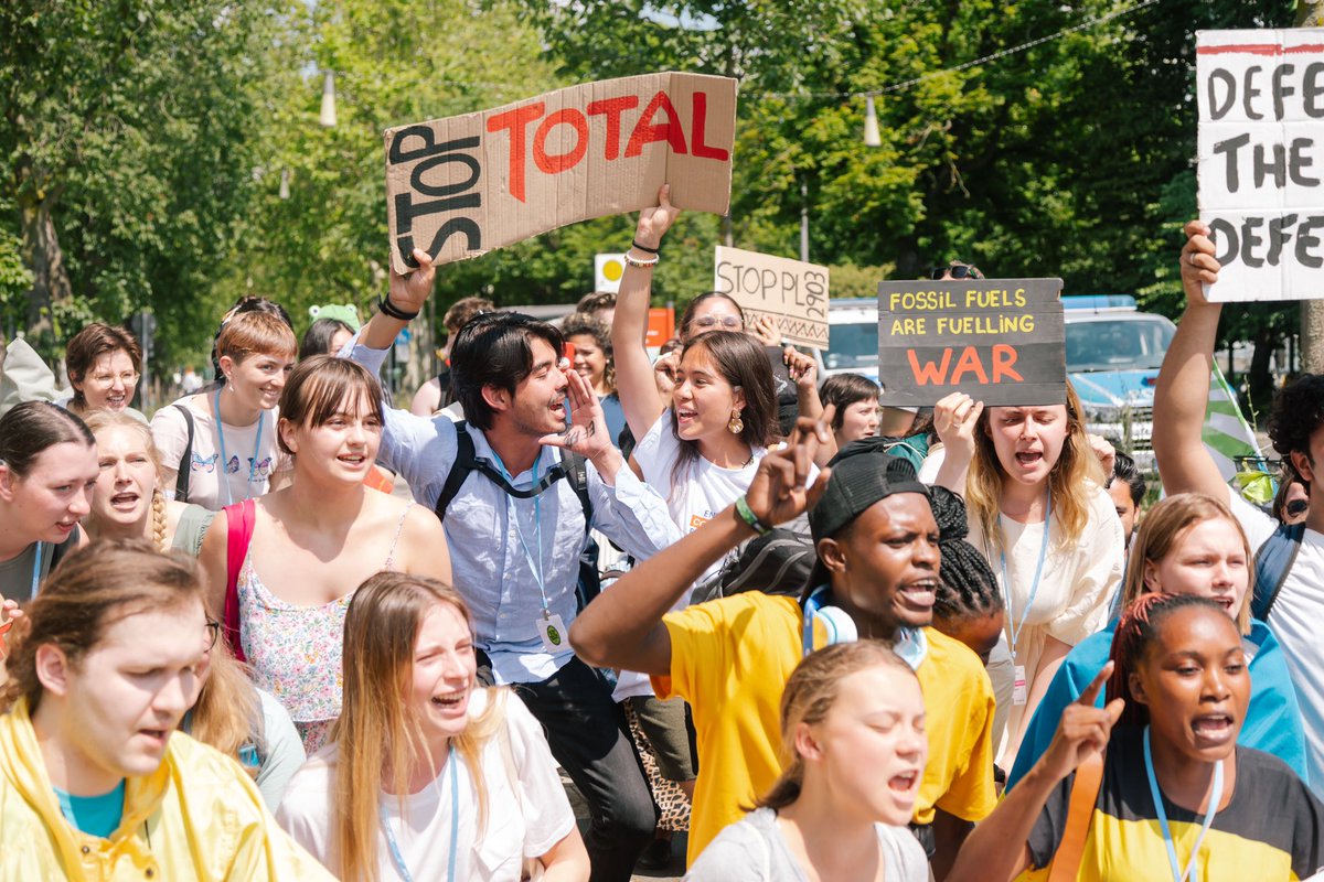 xiyebastida's tweet photo. We have some of the highest youth presence at #SB58! we need to keep the pressure going, inside and outside the halls of power

We need mitigation of the agenda, we need to recognize Common but Differentiated Responsibilities, and most of all, an equitable fossil-fuel phase-out https://t.co/zQmxpIKza5