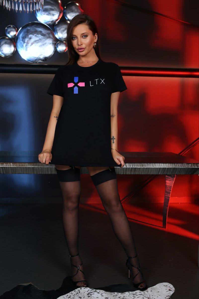 Let us introduce to you @annapolinaxxxx from France 🇫🇷 joining is soon on the educational platform. 👩🏻‍🏫 She is wearing a t-shirt from the hotly anticipated collection which will be launching worldwide! 🔥 Are you ready to the $LTX revolution? #crypto #SOL #blockchain