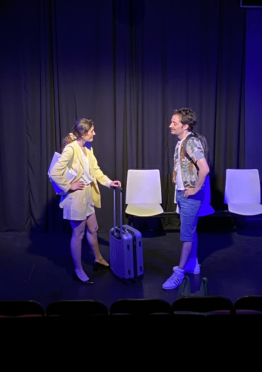 ProdVaca's tweet photo. Ensayo general en @sojoteatro 💛 ¡Estrenamos “Conexiones” en 2 días! ✈️✈️✈️ 😱😱😱 
.
.
.
.
.

#teatromadrid #teatro #madrid #comedia #microteatro #actriz #cultura #teatroindependiente #actor #ocio #humor #amor #conediaromantica #actress #actorslife #love #madridteatro #actor https://t.co/ETPMSgDRMe
