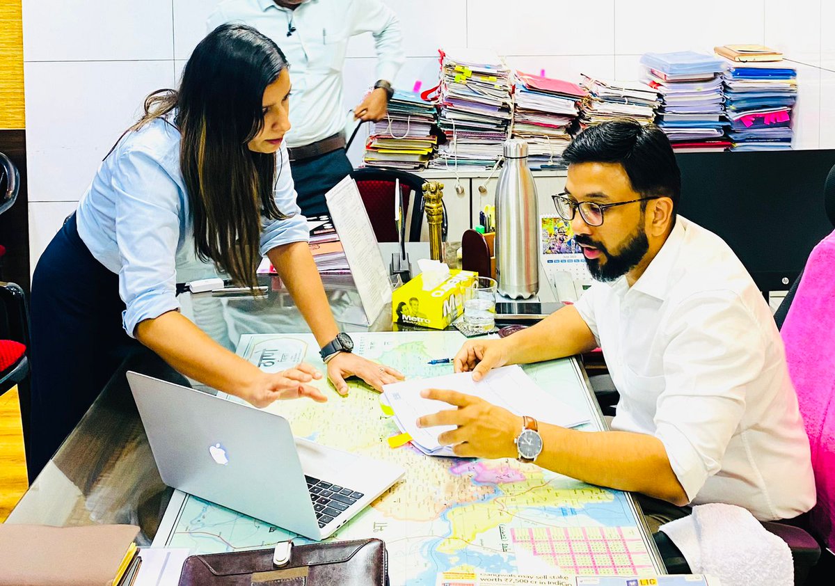 Arms4AI1's tweet photo. Signed MOU between @JagritiDabas , CEO of @Arms4AI1 , and @manujjindalIAS , CEO of Zilla Parishad Thane, to develop Geo-spatial AI platform for road intelligence in Thane, Maharashtra.
Thanks to @MSInSociety  for their invaluable support.
@startupindia @stpiindia @AIMtoInnovate https://t.co/NDyjV2pD8I
