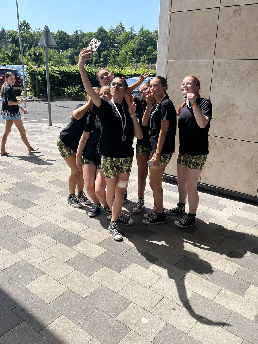 StAidansHigh_PE's tweet photo. 🥈NLC DANCE COMPETITION🥈

Huge congratulations to Nia, Abbie, Orla, Toni, Lily, Ronni and Aara on winning a SILVER medal for the Street Dance/Hip Hop category! 

Outstanding performance girls!! You were amazing 🥈 https://t.co/yzdh8W3GUk