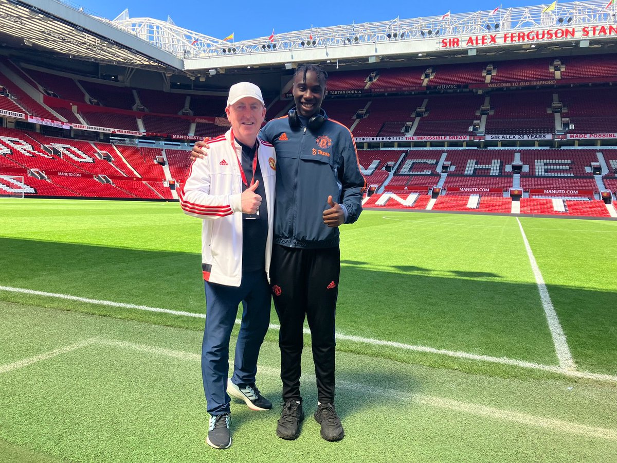 Eccles Sixth Form Football (@ec6ffootball) on Twitter photo As part of National Volunteers week our students supported pitch days at #OldTrafford thank you <a href="/adidasfootball/">adidas Football</a> & <a href="/MU_Foundation/">Manchester United Foundation</a> for the opportunity. Also big thanks to the voice of Old Trafford <a href="/alankeegan1/">Alan Keegan</a> #NationalVolunteersWeek #ManUtd <a href="/AoC_Sport/">AoC Sport</a> <a href="/SalfordCCHR/">SalfordCC HR</a> <a href="/Eccles1st4Sport/">Eccles 6th Form College Sport and Public Services</a> As part of National Volunteers week our students supported pitch days at #OldTrafford thank you <a href="/adidasfootball/">adidas Football</a> & <a href="/MU_Foundation/">Manchester United Foundation</a> for the opportunity. Also big thanks to the voice of Old Trafford <a href="/alankeegan1/">Alan Keegan</a> #NationalVolunteersWeek #ManUtd <a href="/AoC_Sport/">AoC Sport</a> <a href="/SalfordCCHR/">SalfordCC HR</a> <a href="/Eccles1st4Sport/">Eccles 6th Form College Sport and Public Services</a>