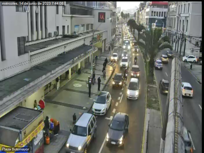 TTIValparaiso's tweet photo. AHORA [07:45] #Valparaíso: Congestión vehicular en Avenida Errázuriz desde Edwards hasta Plaza Sotomayor en dirección a Puerto. Considere un aumento en los tiempos de viaje https://t.co/XnTzmq4GtA