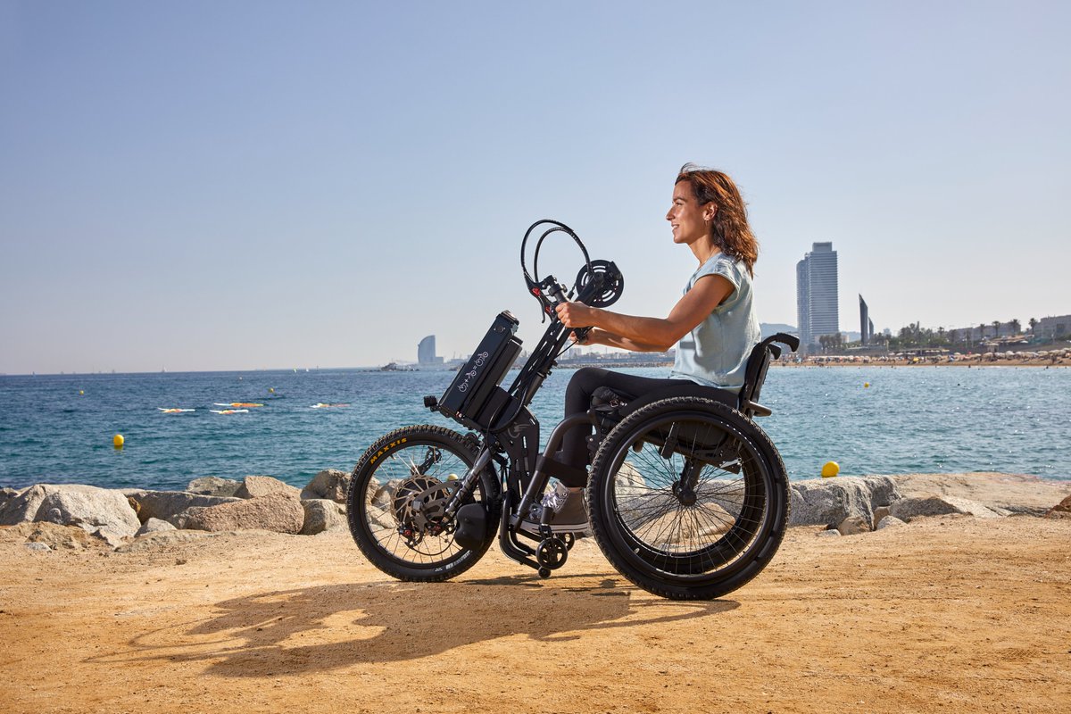 BatecMobility's tweet photo. The Batec Hybrid 2 is our electrically assisted handbike.

Features, in a single product, the technology of the Batec electric and manual handbikes converted into the equivalent of an electrically assisted bicycle.

Find out more here 👉🏻 https://t.co/ud9Ft4GbiS https://t.co/4kbnRhuECu
