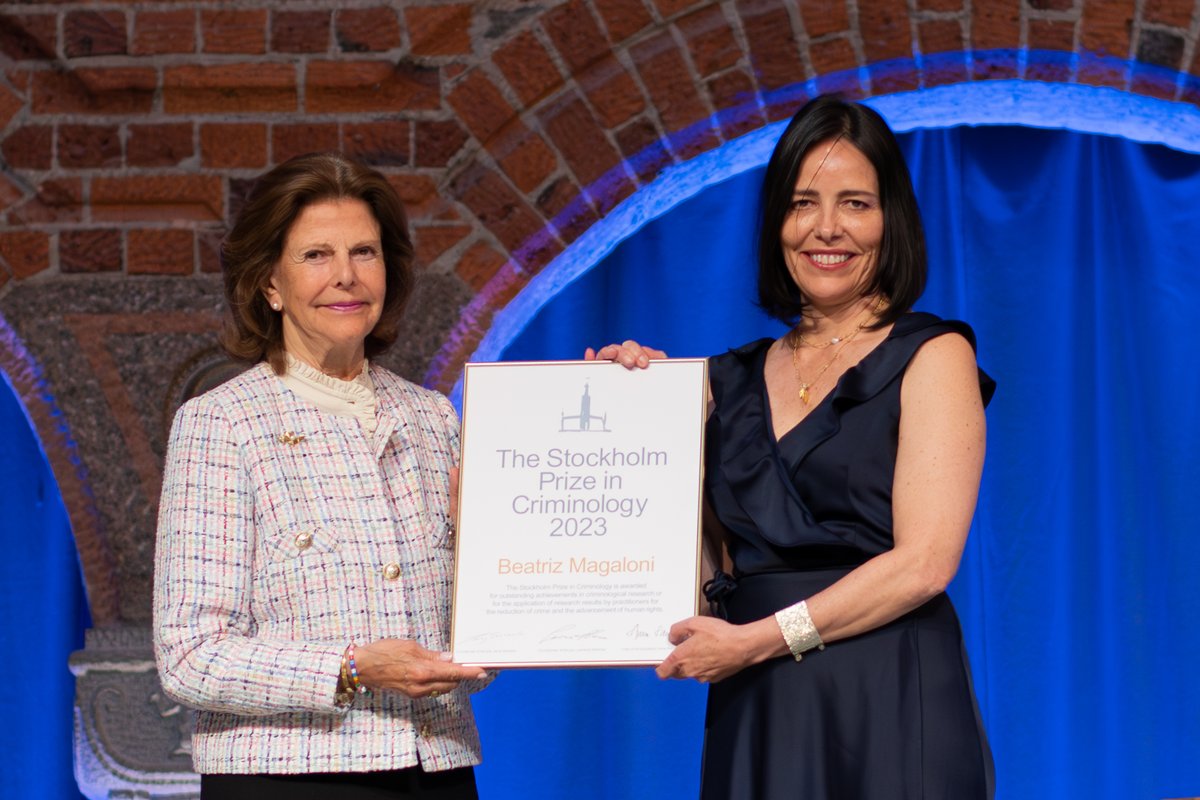 H.M. Queen Silvia and Beatriz Magaloni. @Stockholm_Uni @Justitiedep @BMagaloni @Justitiedep @ttnyhetsbyran @ap @Reuters #Criminology #Sociology #Crime #CrimePrevention