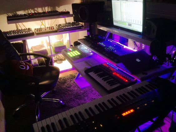BigPaperInc's tweet photo. Discover the Music Studio That Transforms Dreams into Hits! Big Paper Inc Studios Welcomes You to a World of Sonic Brilliance!"

https://t.co/5HrM3t97xr https://t.co/xR0ZFWlsDD
