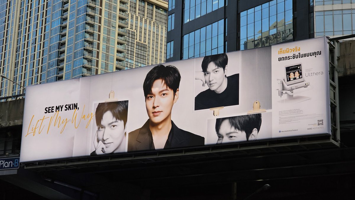 ps_minho's tweet photo. เจอพี่มิน..ป้ายใหญ่มากนะ 🥰😍
#LeeminhoxUltherapy
#Seemyskin
#Liftmyway
#Ultherapy
#Ulthera
📍ทางด่วนเพลินจิต https://t.co/0D6kkWBcV4